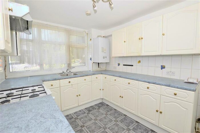 3 Bedroom Detached House To Rent In Liddon Road, London, E13