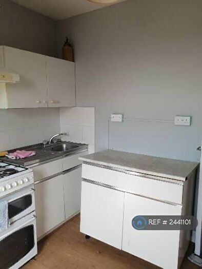 1 Bedroom Flat To Rent In Beaconsfield Road, London, EN3
