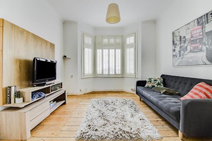 4 Bedroom Terraced House To Rent In Brightside Road London, SE13