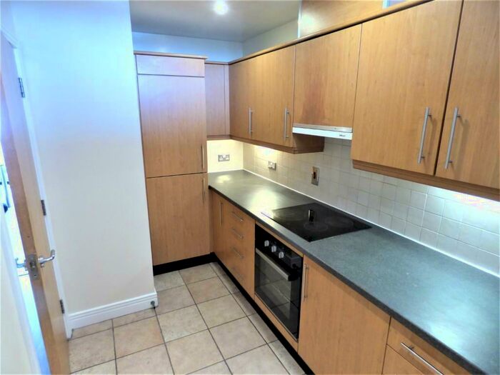 2 Bedroom Apartment To Rent In Gerry Raffles Square, Stratford, London, E15