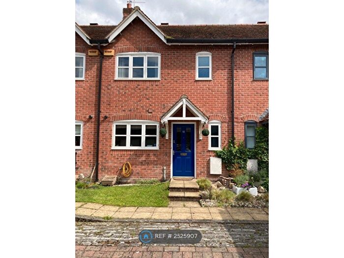 3 Bedroom Terraced House To Rent In Byford Gardens, Salisbury, SP4