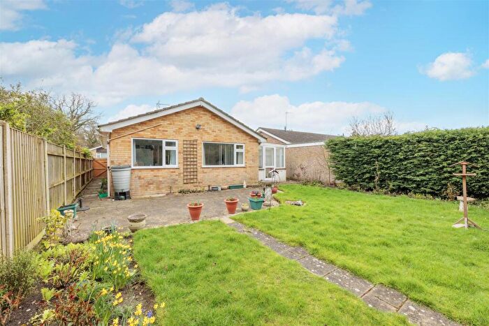 3 Bedroom Detached Bungalow For Sale In Babington Drive, Halesworth, IP19