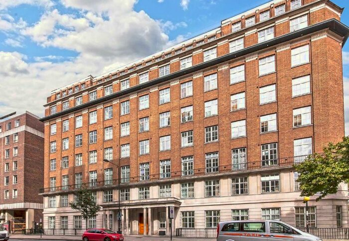 3 Bedroom Flat To Rent In Russell Square, London, WC1B