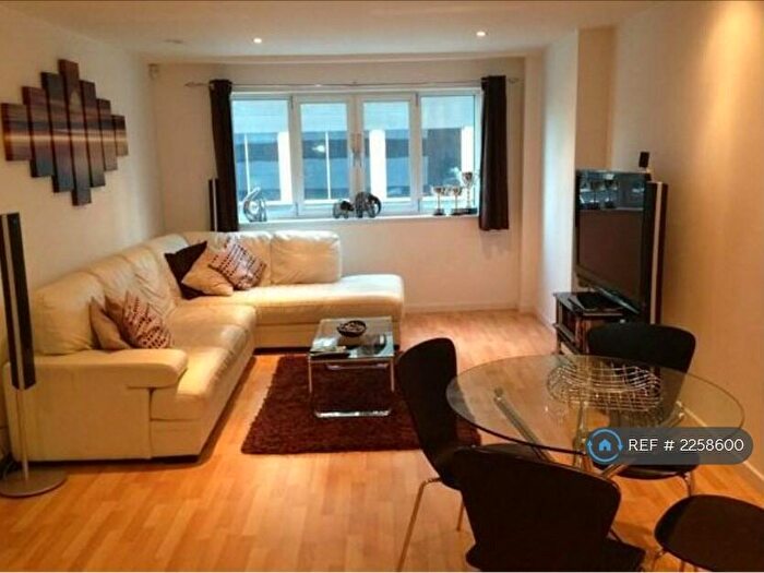 2 Bedroom Flat To Rent In Masshouse Plaza, Birmingham, B5