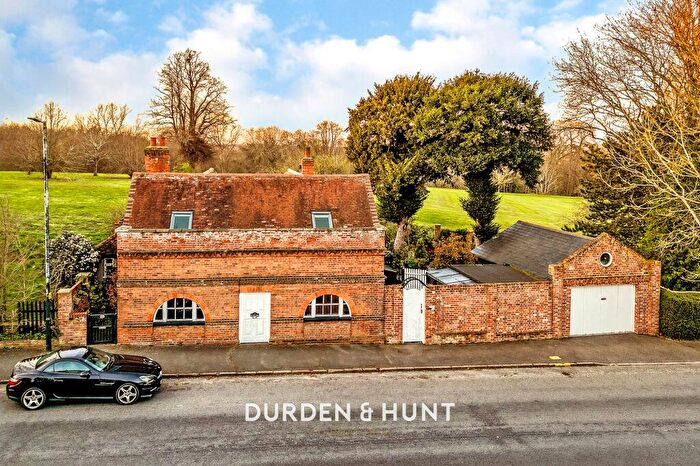 4 Bedroom Detached House For Sale In Lexden Road, Colchester, CO3