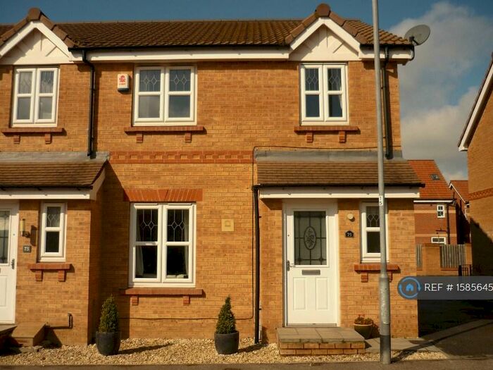 3 Bedroom End Of Terrace House To Rent In Roebuck Ridge, Jump, S74