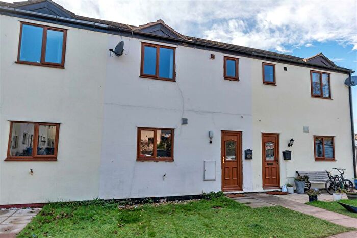 2 Bedroom Terraced House For Sale In Bro Hafryn, Corwen, LL21