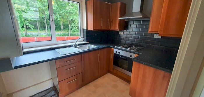 2 Bedroom Flat To Rent In Lingmell, Washington, NE37