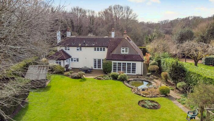 6 Bedroom Detached House For Sale In Nomansland, Wheathampstead, St. Albans, Hertfordshire, AL4