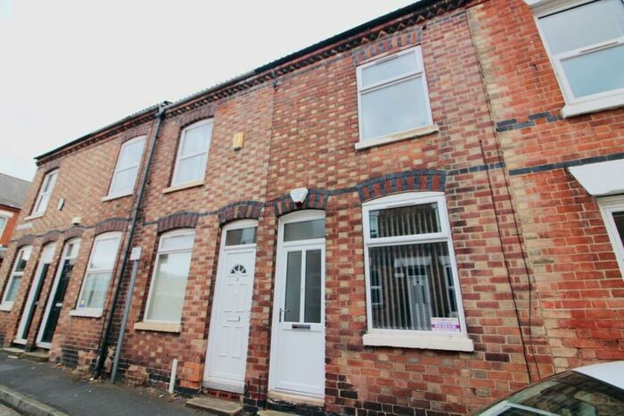 5 Bedroom Terraced House To Rent In Osmaston Street, Nottingham, NG7