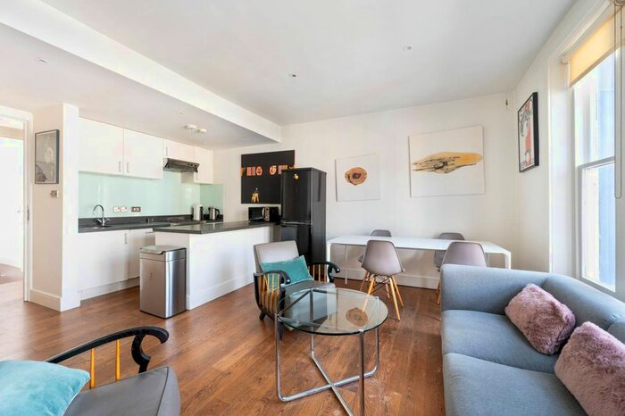 1 Bedroom Flat To Rent In Talbot Road, Notting Hill Gate, London, W11