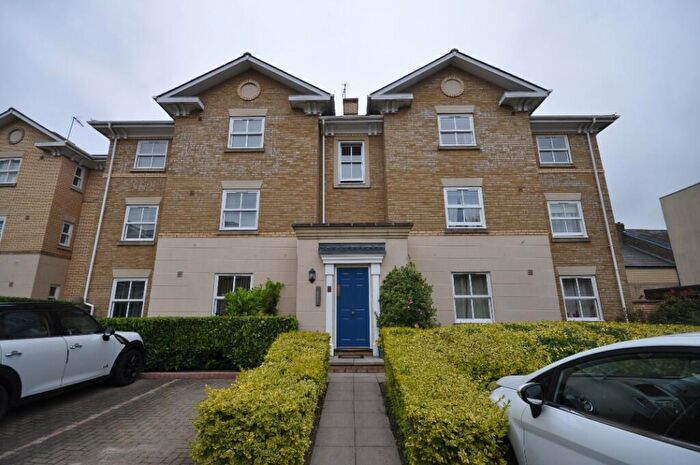 2 Bedroom Apartment To Rent In County Place, Chelmsford, Essex, CM2