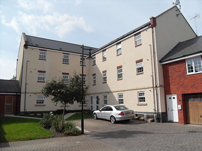 2 Bedroom Flat To Rent In Rigel Close, The Oaks, Swindon, SN25