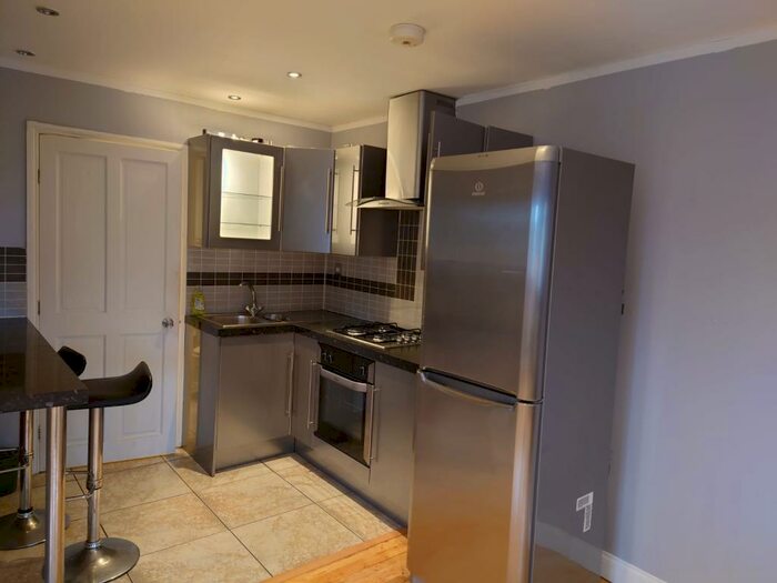 Apartment To Rent In Old Marston Road, OX3
