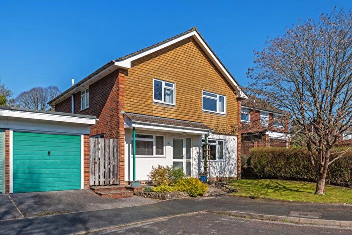 4 Bedroom Detached House For Sale In Abbey Hill Road, Winchester, SO23