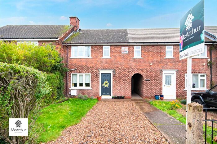 2 Bedroom Semi Detached House For Sale In Baulk Lane, Harworth And Bircotes, Doncaster, South Yorkshire, DN11