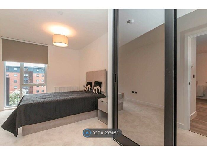 1 Bedroom Flat To Rent In The Barker, Birmingham, B4