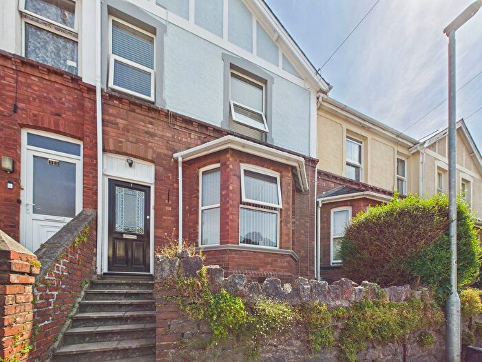 4 Bedroom Terraced House For Sale In Chatto Road, Torquay, TQ1