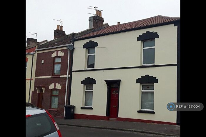 3 Bedroom Terraced House To Rent In Redfield, Bristol, BS5