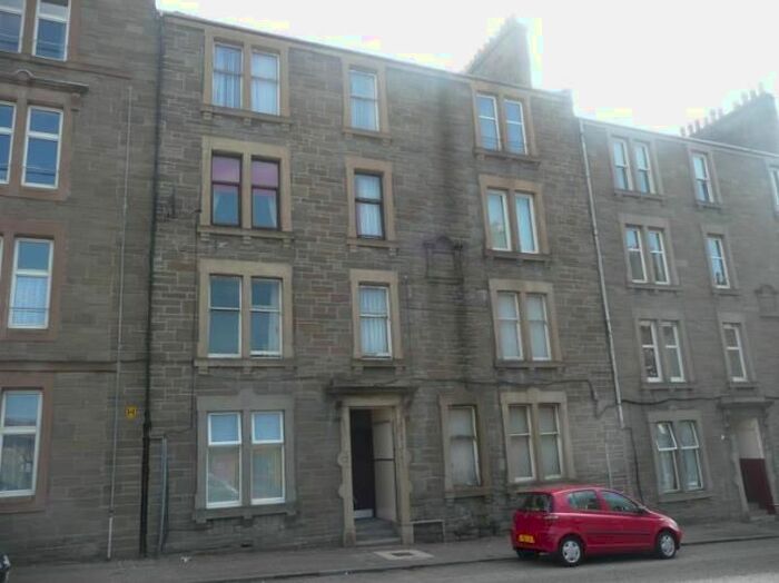 1 Bedroom Flat To Rent In /L, Strathmartine Road, Dundee, DD3