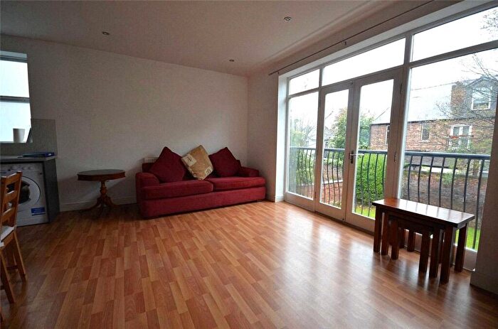 2 Bedroom Apartment To Rent In Glenhaven House, Clyde Road, Didsbury, Manchester, M20