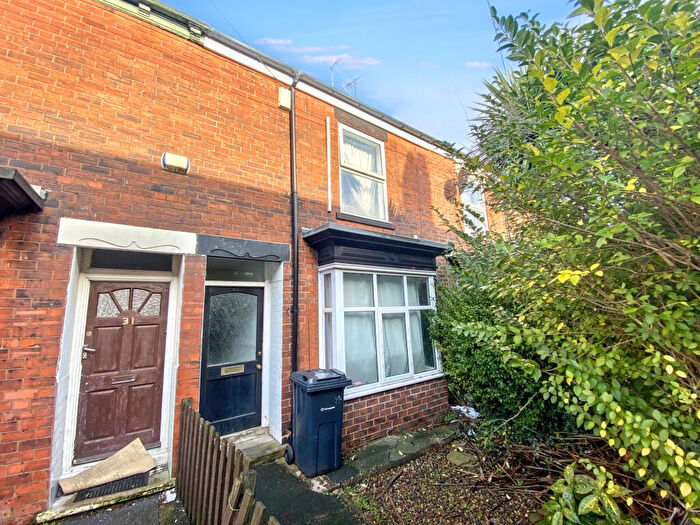 2 Bedroom End Of Terrace House For Sale In Blaydes Street, Hull, East Riding Of Yorkshire, HU6