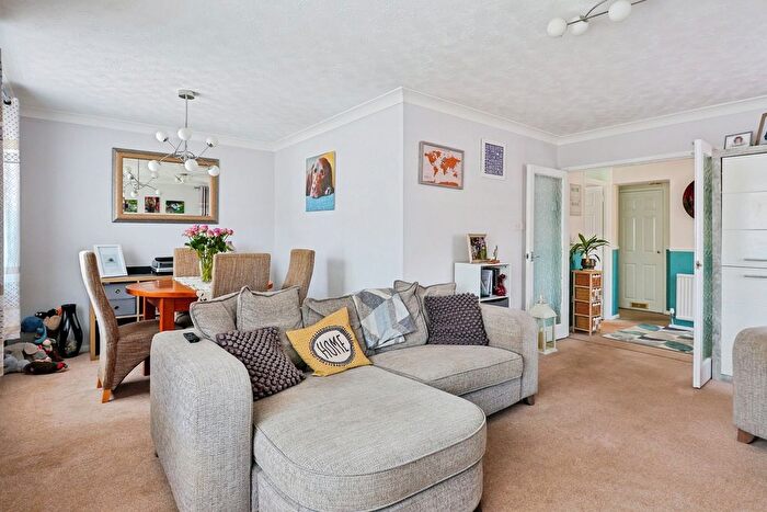 4 Bedroom Bungalow For Sale In Halstock Crescent, West Canford Heath, Poole, Dorset, BH17 - Photo 6