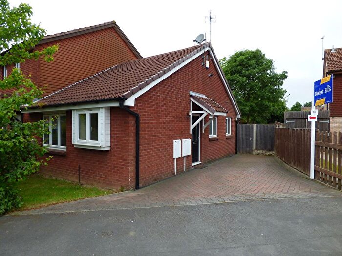 2 Bedroom Bungalow To Rent In Wharfedale Road, Long Eaton, NG10