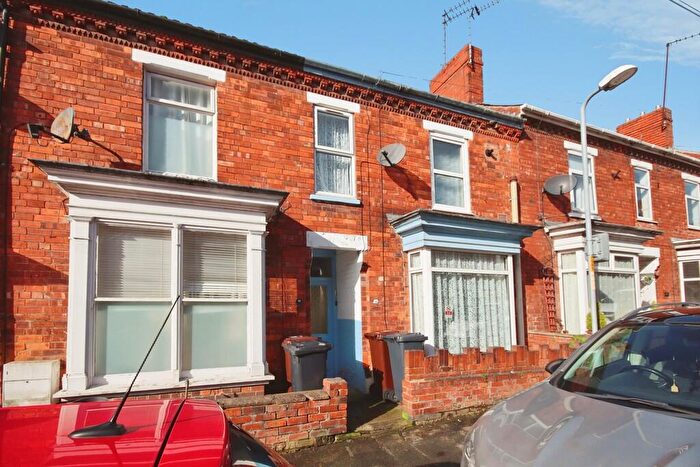 3 Bedroom Terraced House For Sale In Coleby Street, Lincoln, LN2