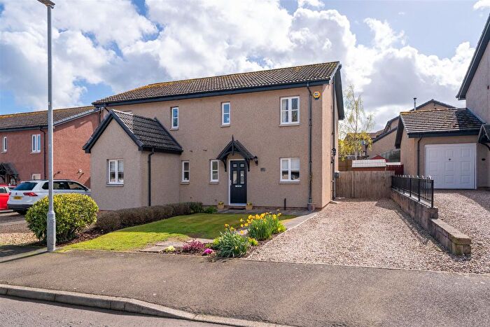3 Bedroom Semi Detached House For Sale In Springwood Rise, Kelso, TD5