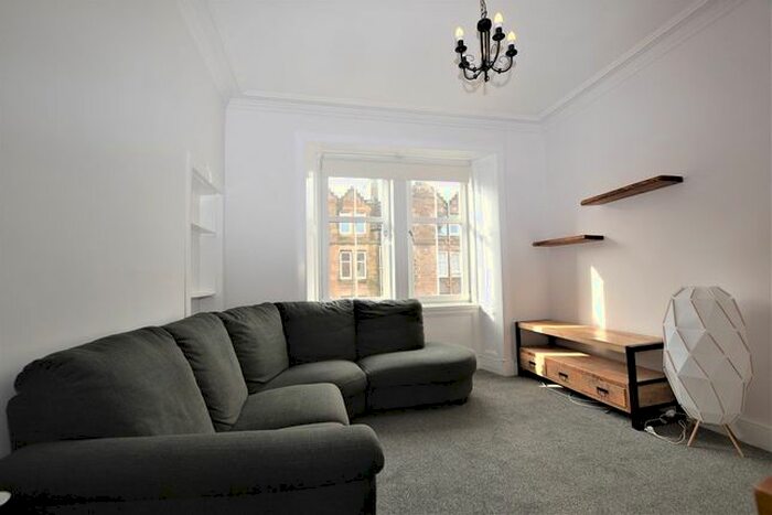 2 Bedroom Flat To Rent In London Road, Edinburgh, EH7