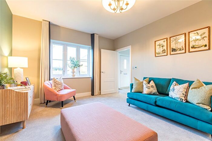 4 Bedroom Detached House For Sale In Lilly Wood Lane, Ashford Hill, Thatcham, RG19