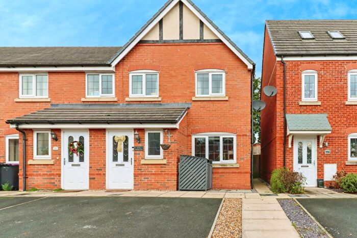 3 Bedroom Semi-Detached House For Sale In Heritage Way, Llanymynech, Shropshire, SY22