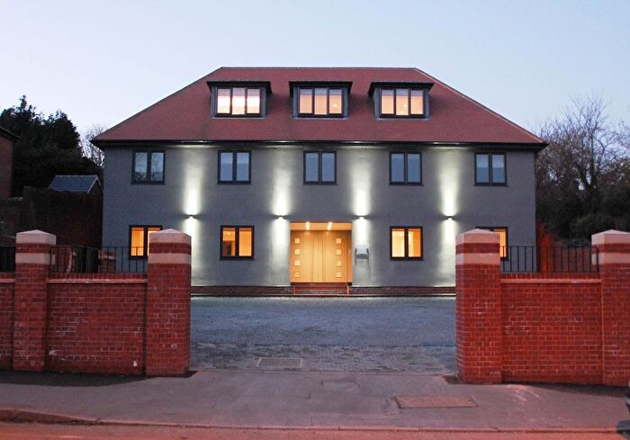 1 Bedroom Studio To Rent In Deanway, Chalfont St. Giles, Buckingham, HP8