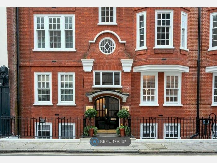 1 Bedroom Flat To Rent In Carrington Street, London, W1J