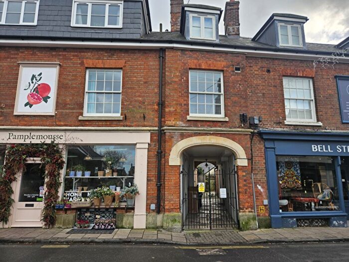 1 Bedroom Flat To Rent In Bell Street, Shaftesbury, Dorset, SP7