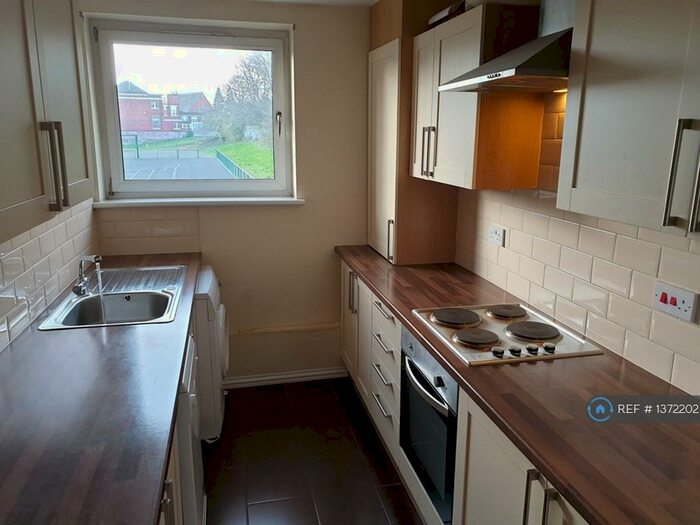 2 Bedroom Flat To Rent In Gogar Place, Glasgow, G33