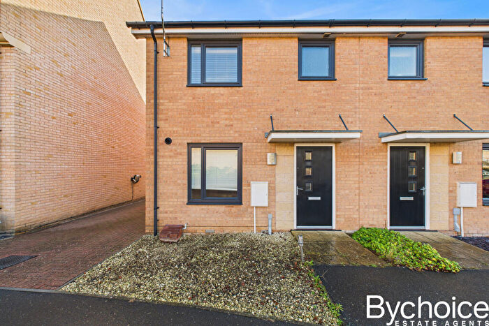 3 Bedroom Semi Detached House To Rent In Fleming Way, Withersfield, Haverhill, Suffolk, CB9