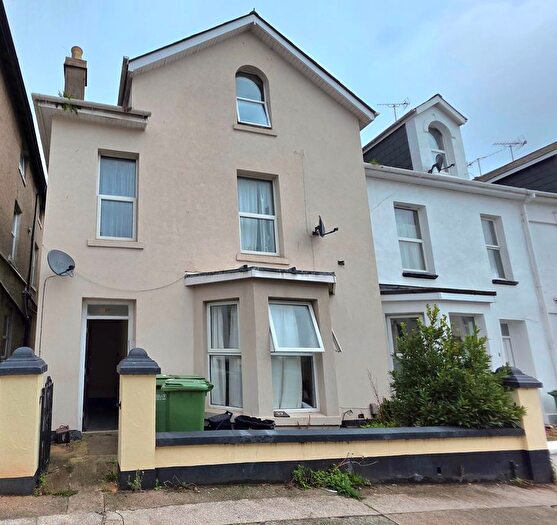 1 Bedroom Flat To Rent In New Street, Paignton, TQ3