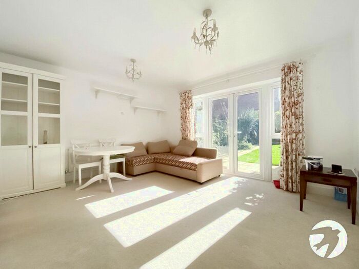 2 Bedroom Terraced House To Rent In Pinson Way, Orpington, BR5