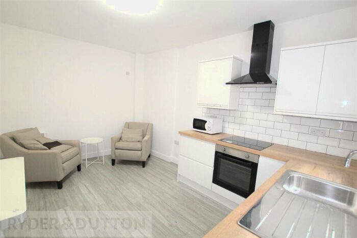 1 Bedroom Maisonette To Rent In Maple Street, Huddersfield, West Yorkshire, HD5