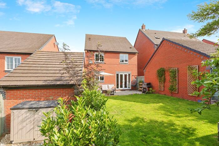 4 Bedroom Detached House For Sale In Cardinal Drive, Burbage, Hinckley, LE10