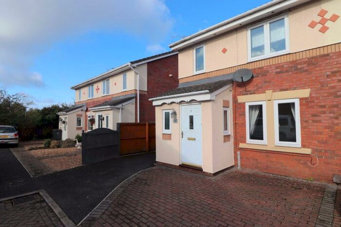 3 Bedroom Semi-Detached House To Rent In Whimbrel Drive, Kingfisher Park, CA1