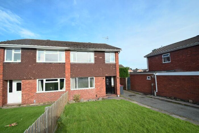 4 Bedroom Semi-Detached House To Rent In Vineyard Road, Newport, TF10