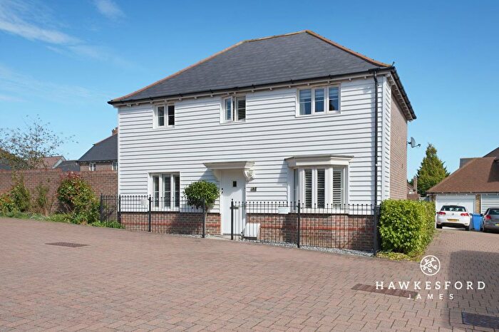 3 Bedroom Detached House For Sale In Ringlet Grove, Iwade, ME9
