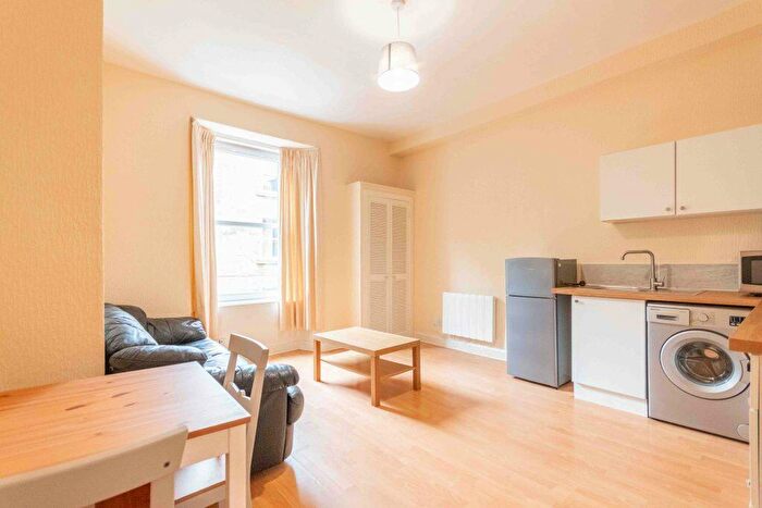 1 Bedroom Flat To Rent In L – McNeil Street, Edinburgh, EH11