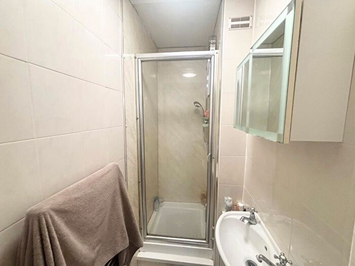 1 Bedroom Terraced House To Rent In Stanley Road, Cotham, BS6
