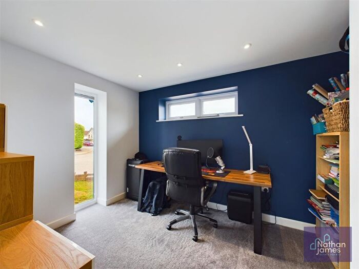 4 Bedroom Detached House For Sale In Blenheim Gardens, Magor, Magor, NP26