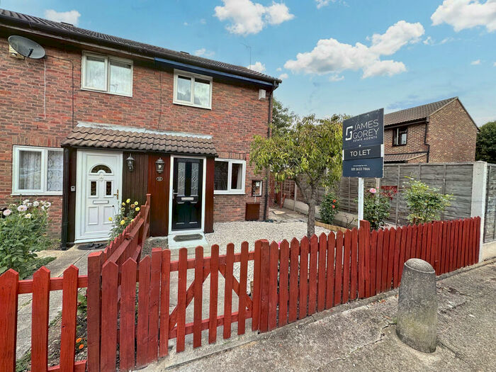 1 Bedroom End Of Terrace House To Rent In Walsham Close, London, SE28