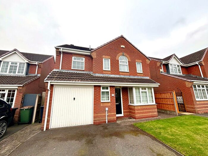4 Bedroom Detached House To Rent In De Ruthyn Close, Moira, DE12